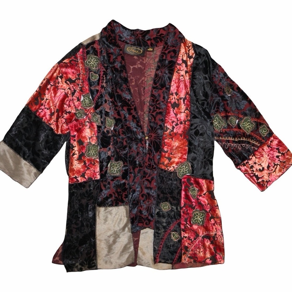 Velvet Embroidered Floral Kimono. Alex Kim Size Medium. Rayon & Polyester
